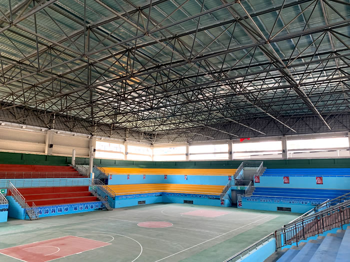 乌兰察布体育馆网架